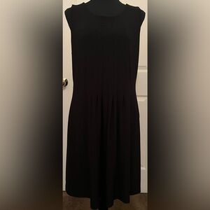 Elegant Black Sleeveless Dress